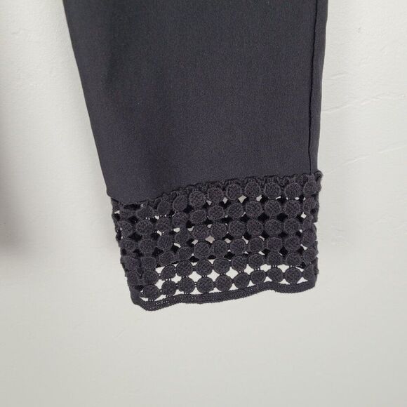 Soft Surroundings Crop Pull On Pants Crochet Trim Stretch Black Size PM Petite - Picture 7 of 9